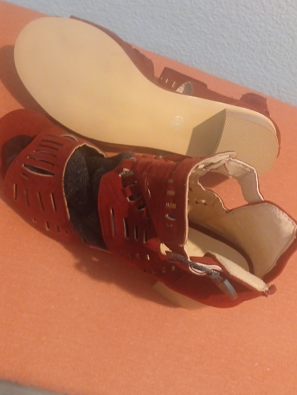 Women's Red Cutout Sandals - Elegant Openwork Design